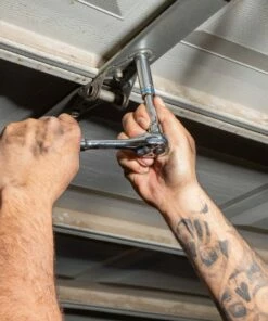 Kobalt Mechanics Tool Sets 250-Piece Standard (SAE) and Metric Combination Polished Chrome Mechanics Tool Set (1/4-in; 3/8-in) -Kobalt Sales Shop 42702390 scaled