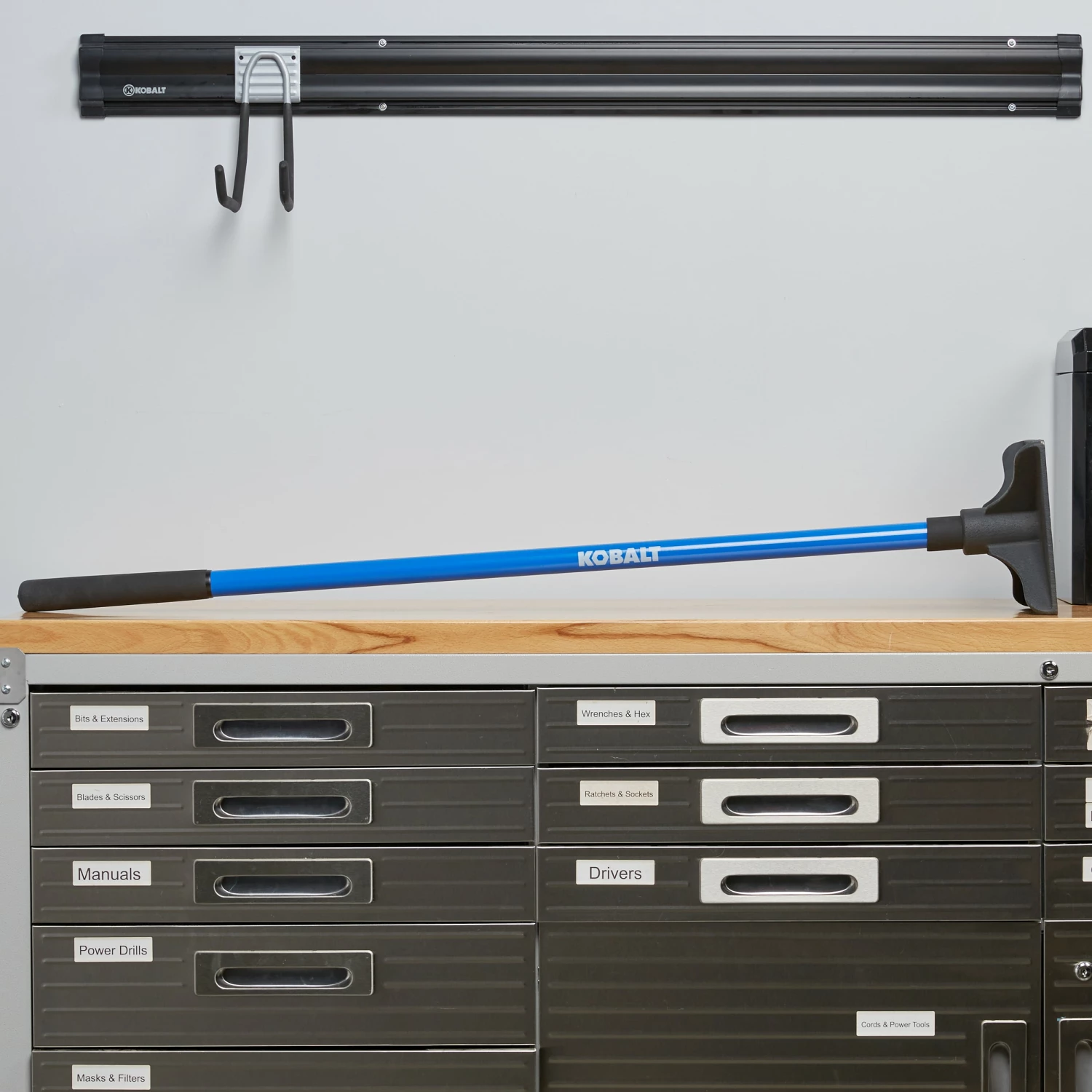 Kobalt Tampers 8-in x 8-in Tamper with Steel Handle 4 Kobalt Tampers 8-in x 8-in Tamper with Steel Handle - Image 4